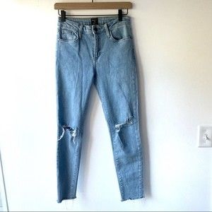 just black distressed skinny jean